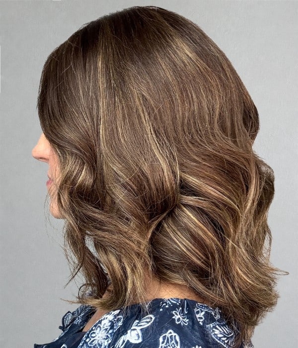 14-Inch Soft Wave Bob with Face-Framing Curtain Bangs