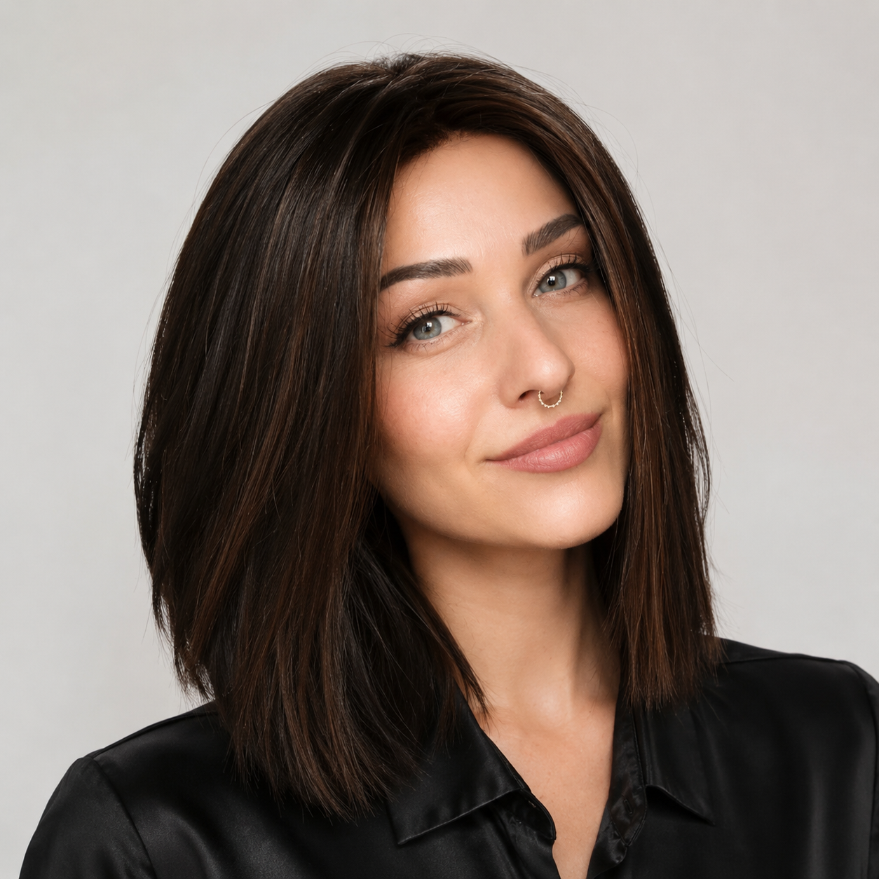 Parrucca in fibra sintetica termoresistente Treasure – Lace front, riga libera